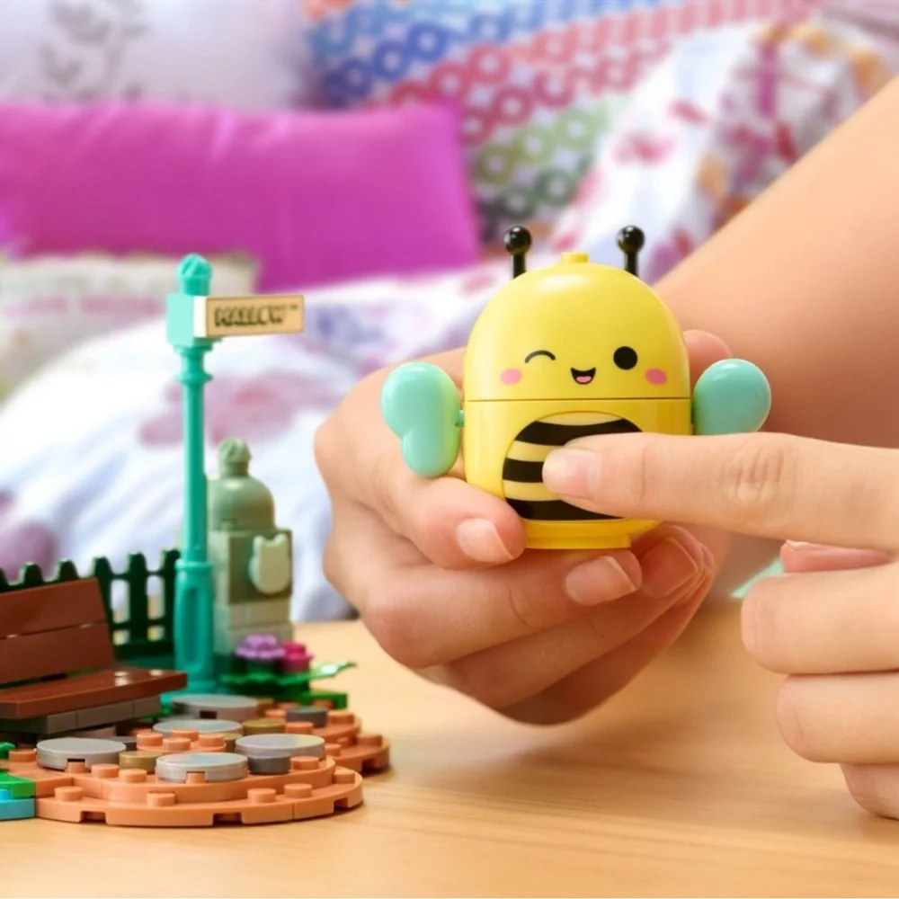 Squishmallows Sunny's Park Life Building Set - 155pc:BLDR, Enhances Fine Motor